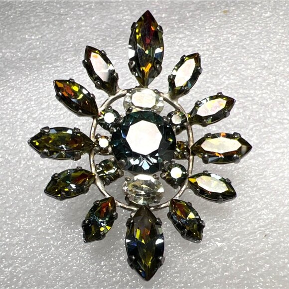 Vintage Givre Rhinestone Brooch Pin Faceted Smokey Sunburst Multicolor Silver To - Picture 9 of 10